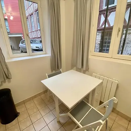 Apartment Petit En Duplex - Mignon Et Cosy